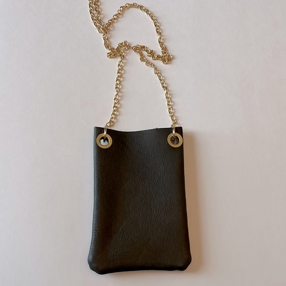 NEW Leather cell phone crossbody/pouch - Picture 3 of 12